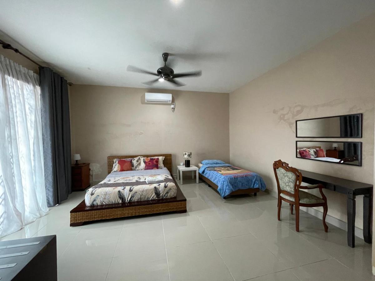 Vila Ayah Kota Bharu Esterno foto